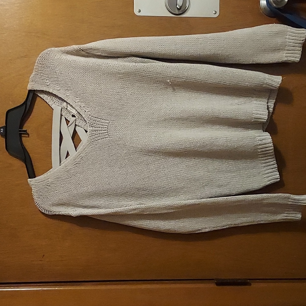Harper heritage grey/tan knitted sweater size medium